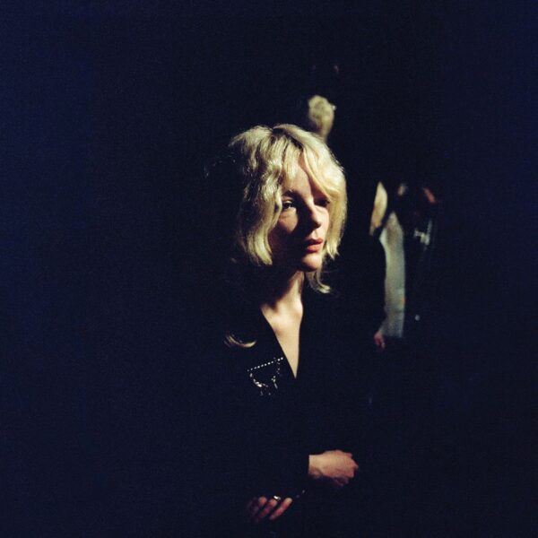 <span class="hide-the-artist">Jessica Pratt<br></span>Here In The Pitch