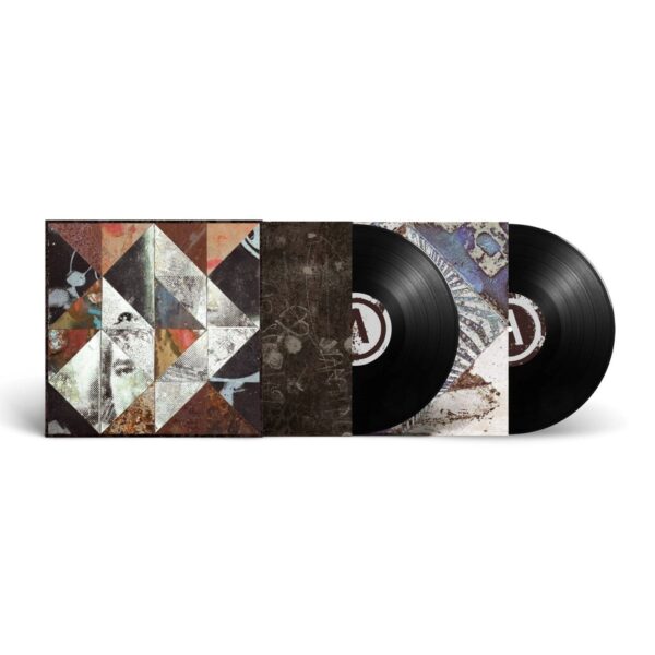 <span class="hide-the-artist">Archive<br></span>Glass Minds (Black)