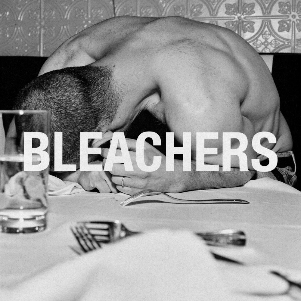 <span class="hide-the-artist">Bleachers<br></span>Everyone For Ten Minutes