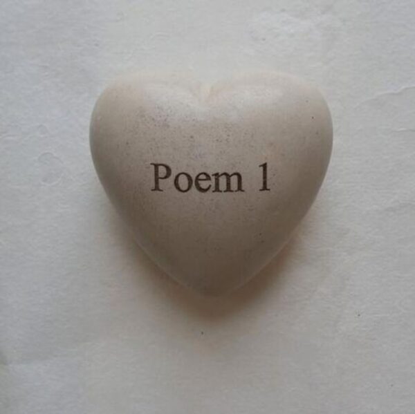 <span class="hide-the-artist">Ana Roxanne<br></span>Poem 1